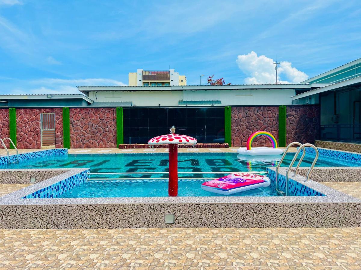 Sri Embun Resort Langkawi Pantai Cenang  Extérieur photo